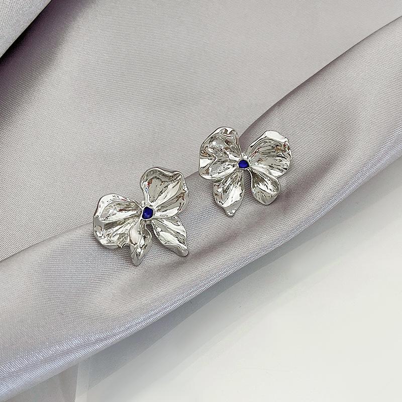 Irregular Liquid Metal Butterfly Flash Diamond Earrings, Asymmetrical Long Cold Wind Lava Water Drop Earrings