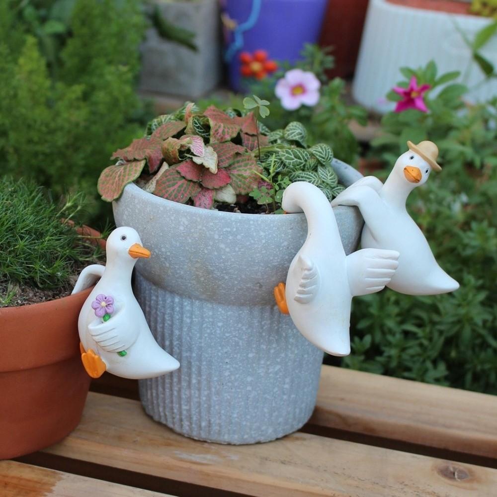 3PCS/SET Adorable Shape Simulated Animal Ornaments Realistic Duck Figurine Balcony