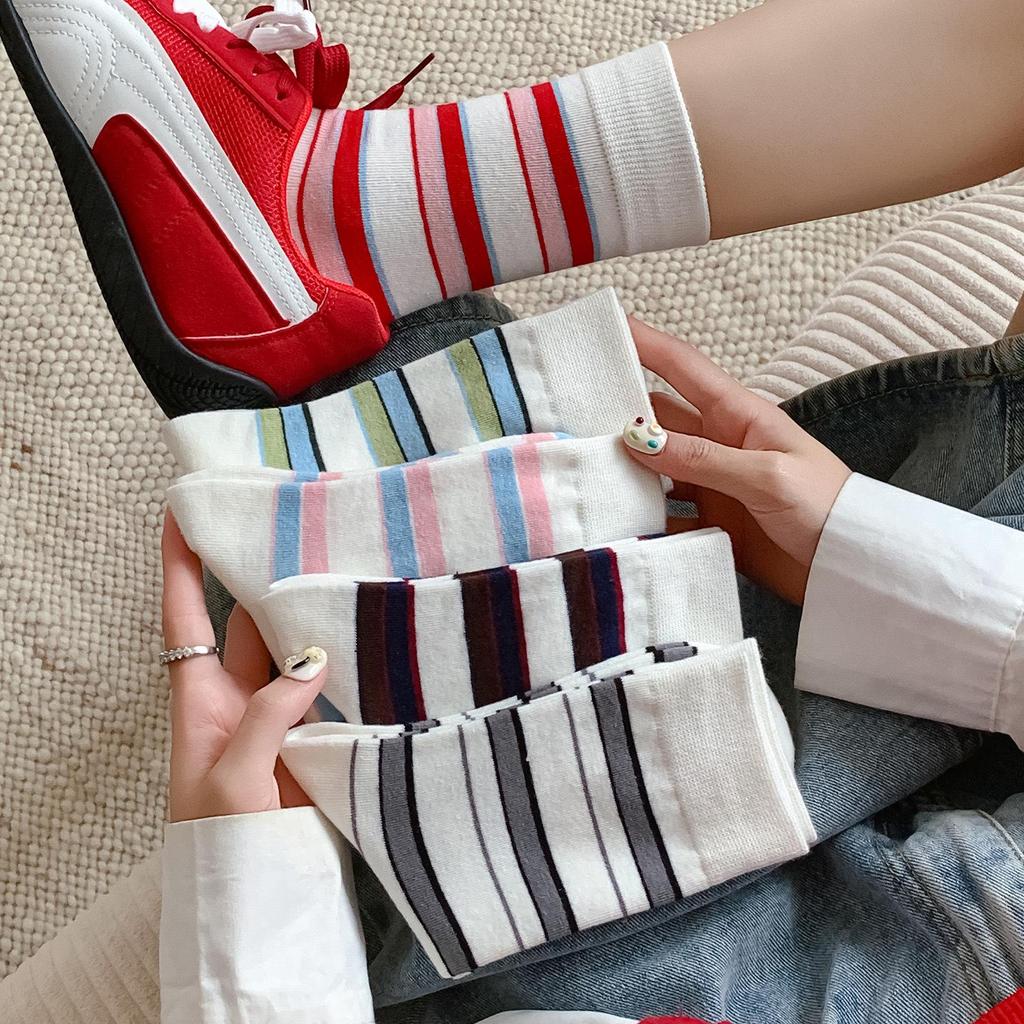 25 New Autumn/Winter Japanese Anti-Pilling Striped Cotton Mid-Calf Socks - Trendy College Style Colorblock for Women.