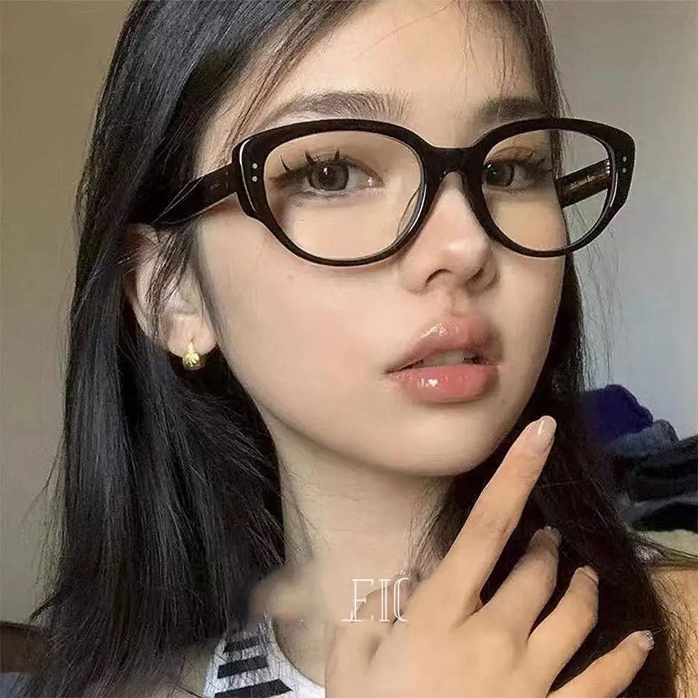 New Fashion Unisex Cat Eye Plain Glasses for Woman Man Glasses Frame for Party Eyeglasses Female Decorative Spectacles Glasses