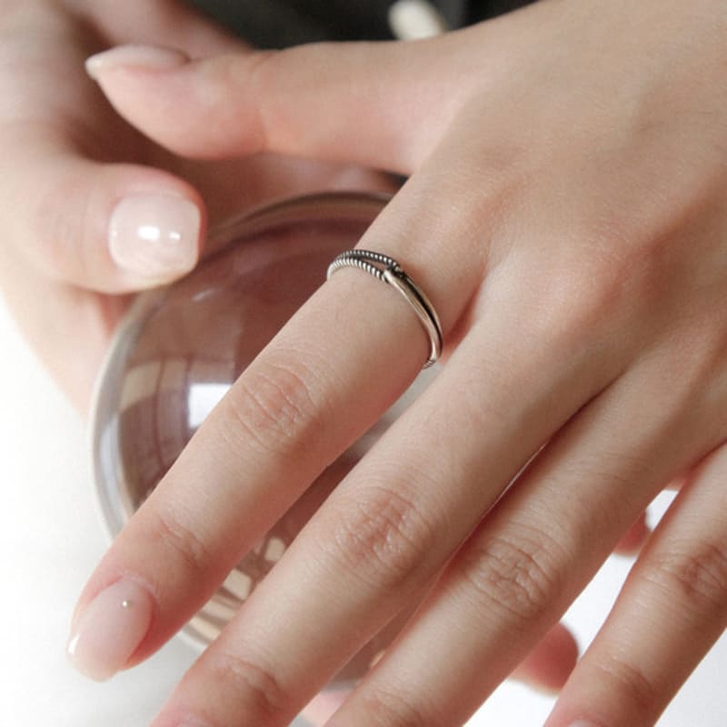 

J.Lauren Antique Oil Twisted Silver Ring R0692 No. 15