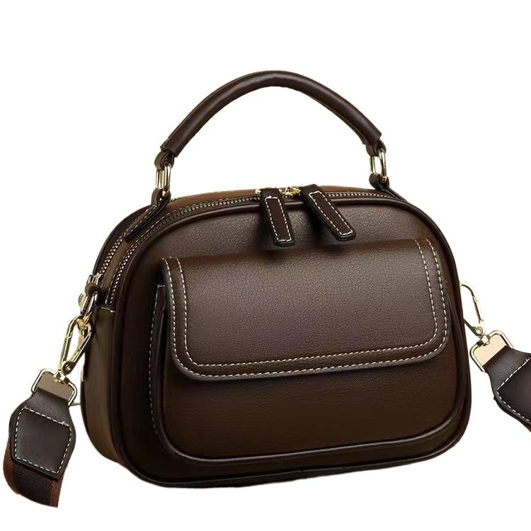 

Cross Shoulder Women s Bag Kangaroo Handbag Large Capacity Mother Bag Fashionable Pillow Square Bag темно-коричневого кольору