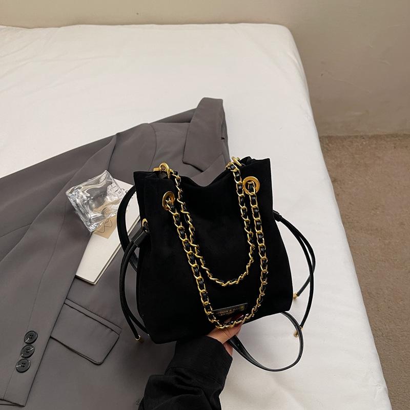 

2025 Autumn Suede Drawstring Crossbody & Tote Bag - Versatile Women s Handbag чёрный