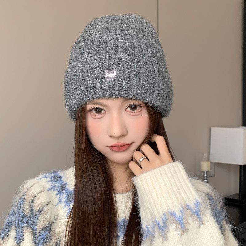 Love Knitted Hat Autumn and Winter Thickened Face Small Cold Hat Outdoor Warm Versatile Ear Protection Pullover Hat Versatile Woolen Hat
