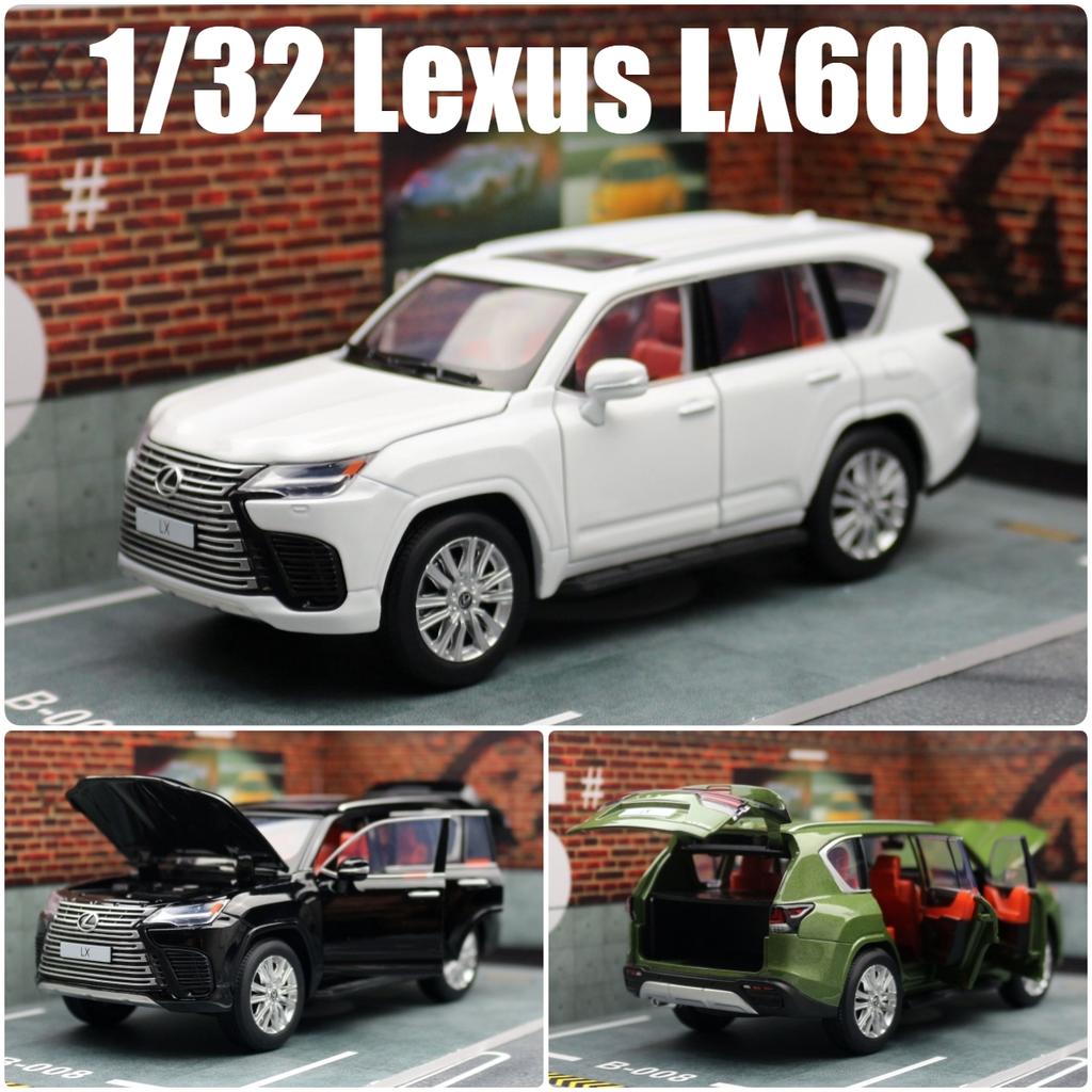 Jucărie mașină sport SUV Lexus LX600 1/32 1:32 JKM Model miniatural turnat sub presiune Vehicul iluminabil Roți fără roți Cadou pentru băieți și copii