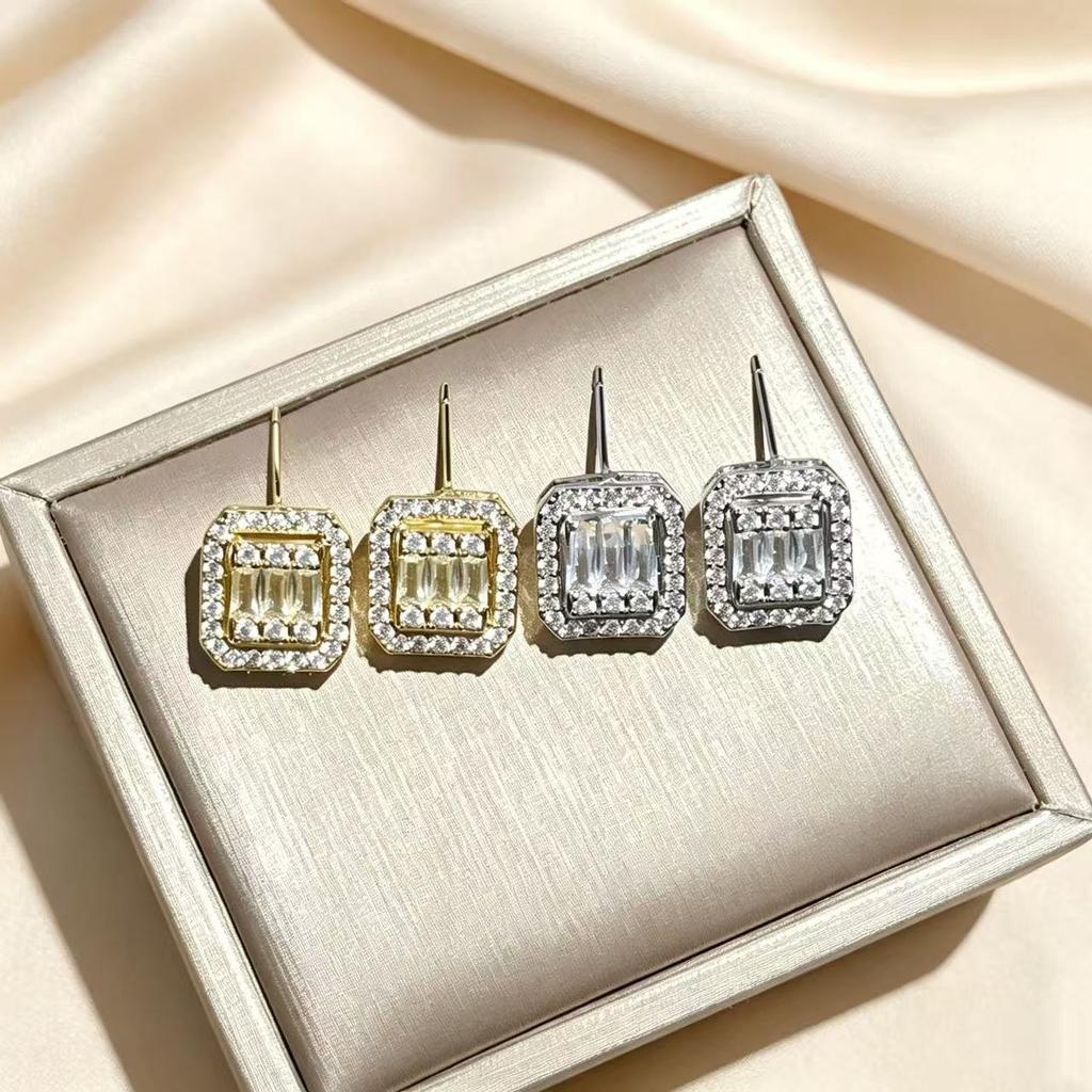 Women Luxury Square Full Diamond Micro Inlaid Zircon Stud Earrings