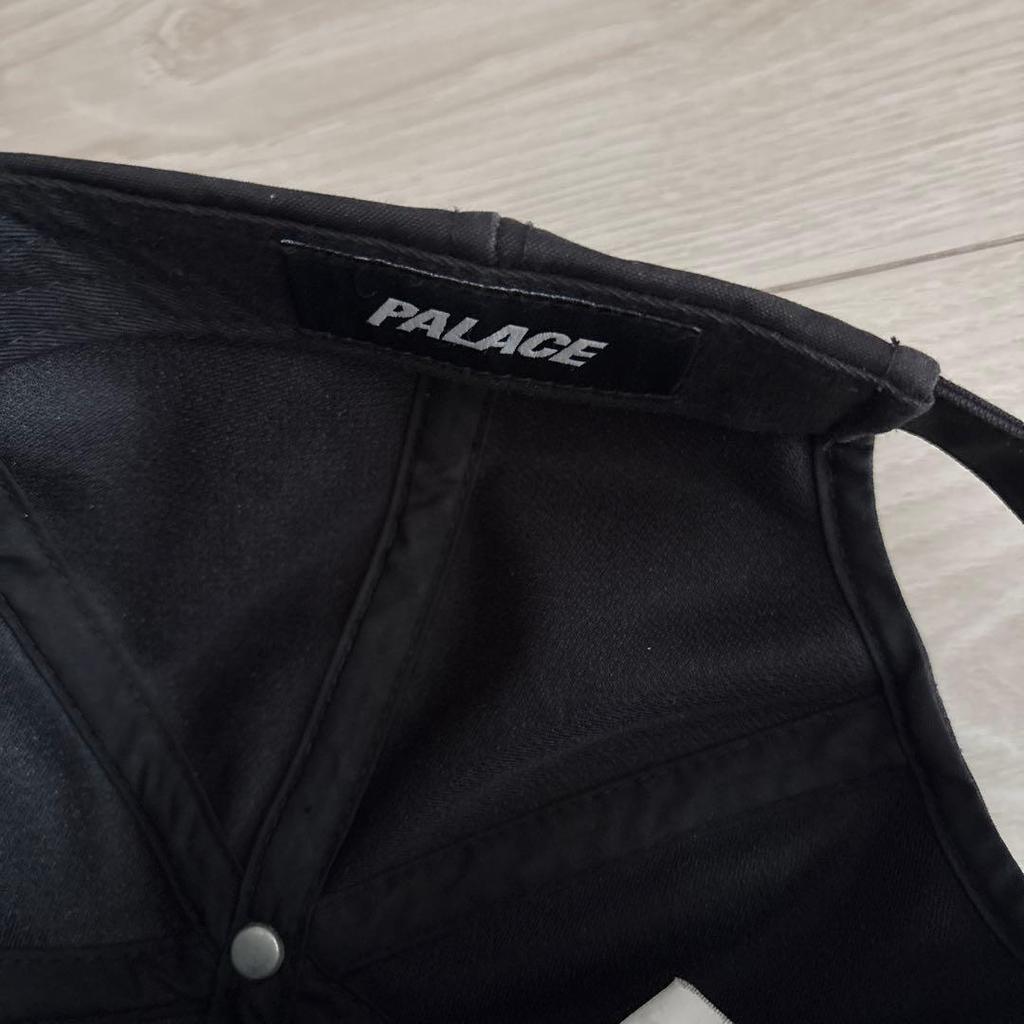 Used PALACE black cap
