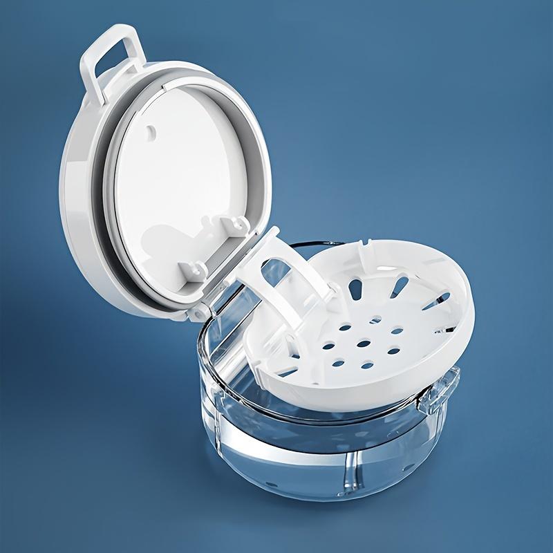 1pc of a Portable Storage Box for Invisible Braces, Suitable for Retainers And Convenient for Cleaning Dentures on The Go.