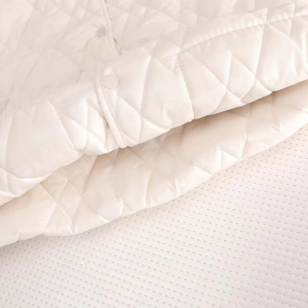 Women's Short Cotton Vest for Autumn/Winter Sleeveless Outer Jacket Warm Fashionable Cardigan-Style Gilet