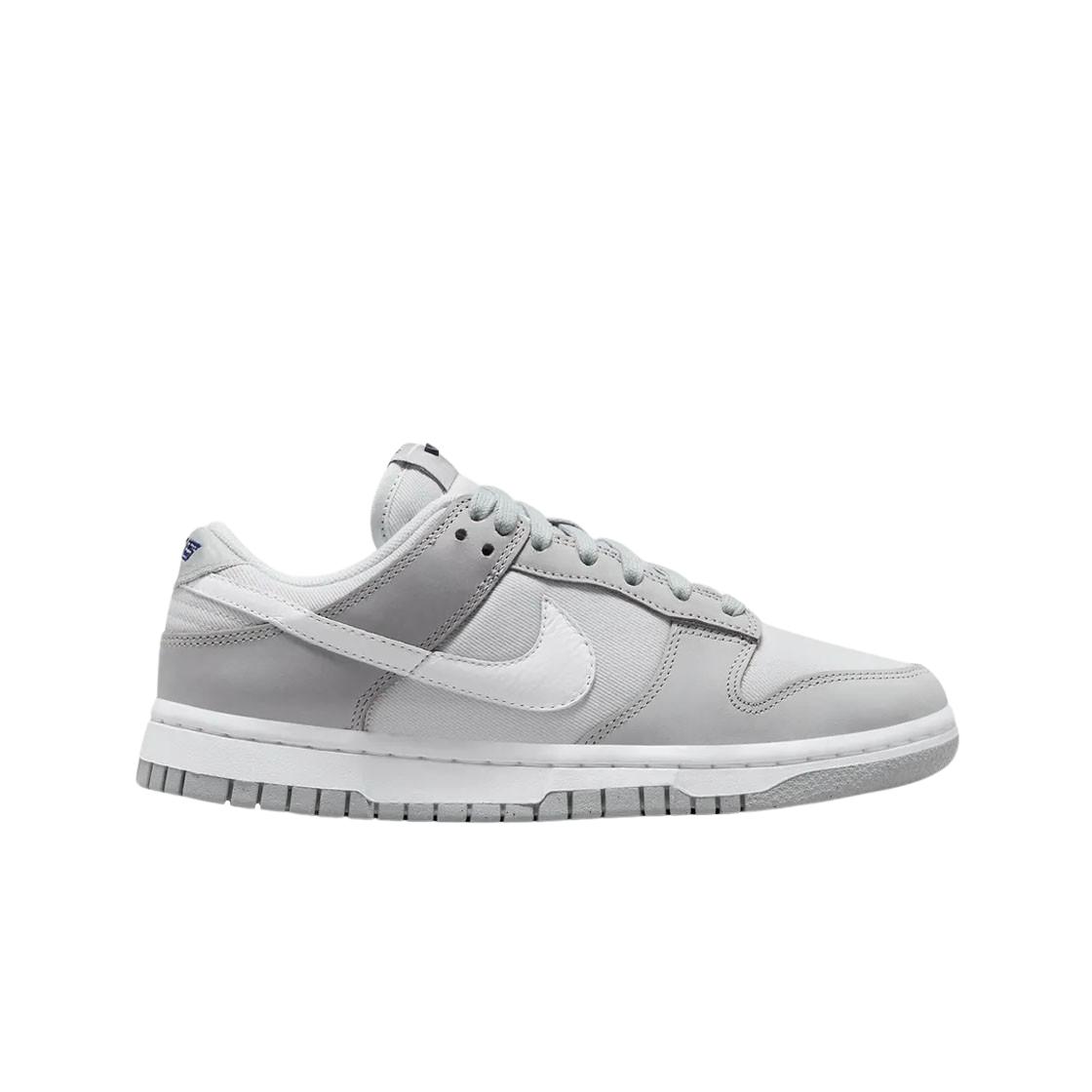 

Женские кроссовки Nike Dunk Low LX Light Smoke Grey и Photon Dust FB7720-002
