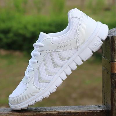 2024 Sneakers da Donna Femminili Vulcanizzate Piatte con Lacci Nuova Moda Rete Traspirante Scarpe Bianche Donna Scarpe Casual Donna Taglia Grande 44