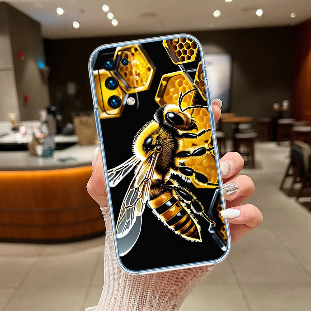 Art Bees Cartoon Phone Case for Motorola G14 G15 G24 G30 G31 G32 G34 G41 G42 G51 G52 G50 G60S G60 G62 G72 G71 G73 G84 G85 G200 E32