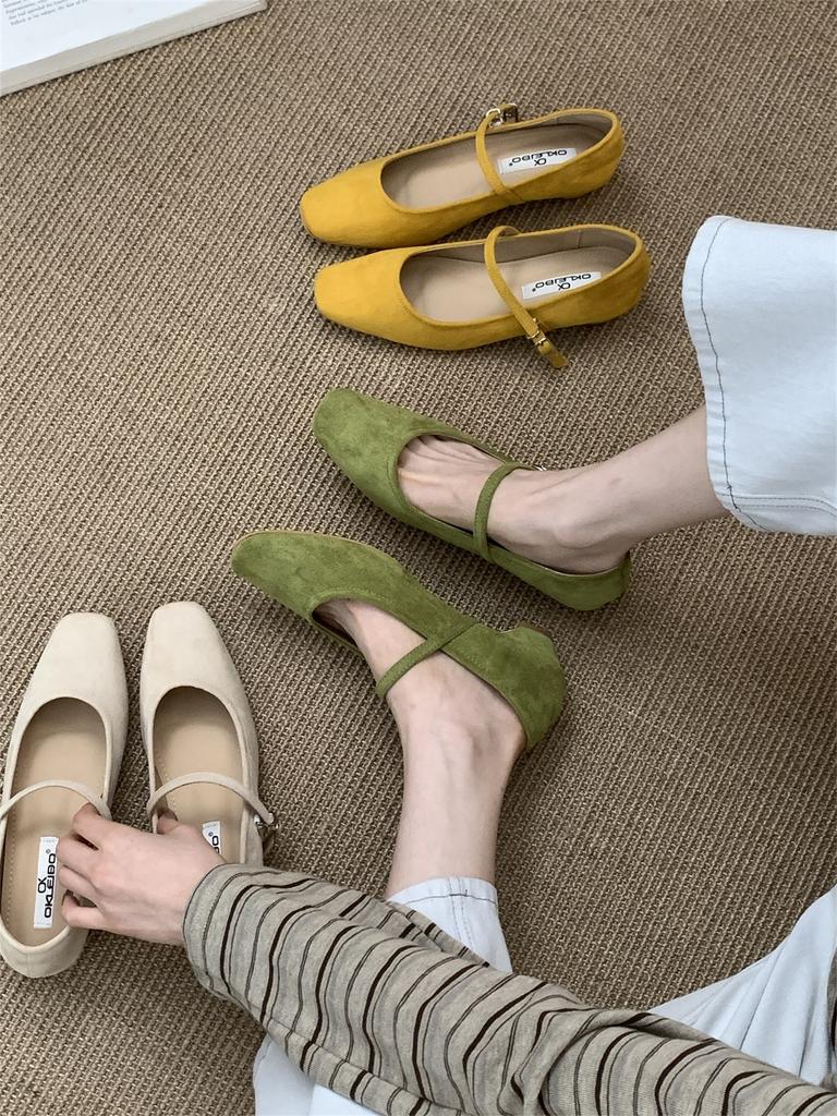 Retro Grandma Shoes Girl 2025 New Early Spring Gentle Fairy Wind Square Head Shallow Mouth Word Soft Sole Mary Jane Shoes