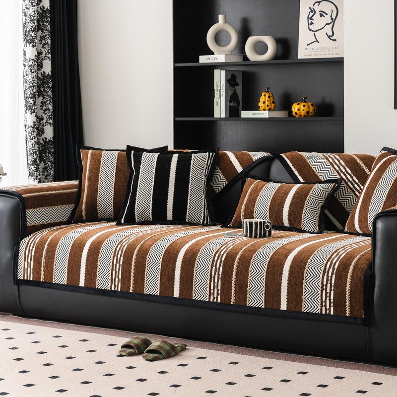 

Sofa Cushion Universal In All Seasons, High Gram Weight Thickened Non-Slip Light Luxury Straight Row Seat Cushion Cover Cloth Sofa Armrest Cover Towel 70*70cm