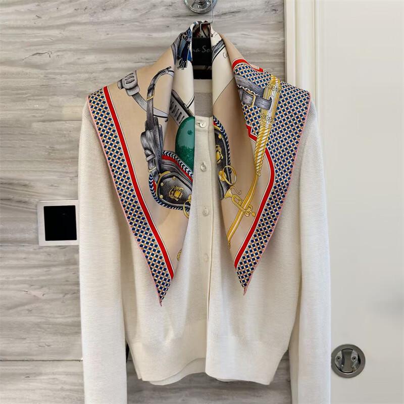 NINA SOLOR Mr. Carriage Twill Silk Scarf