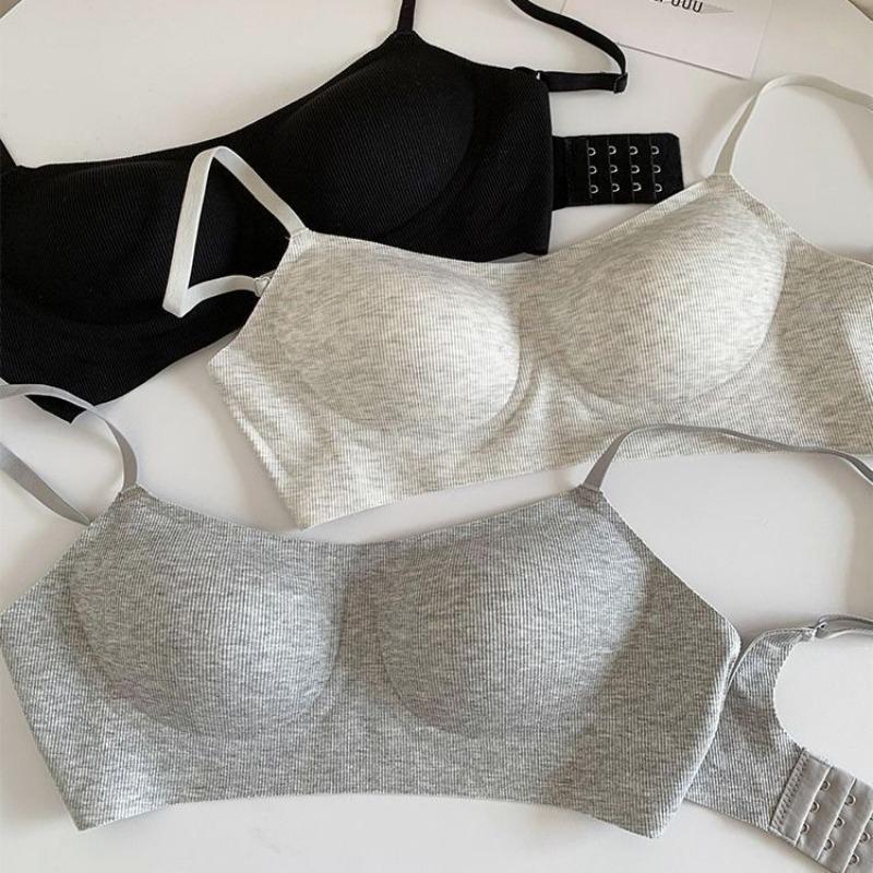 Black Ribbed Bralette with Adjustable Thin Straps Seamless Wireless Comfort Lingerie for Everyday Wear