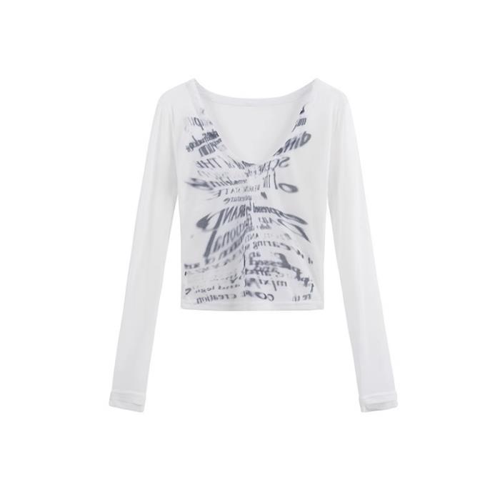 Women's Y2K Slim Fit V-Neck Letter Print Long Sleeve Crop Top