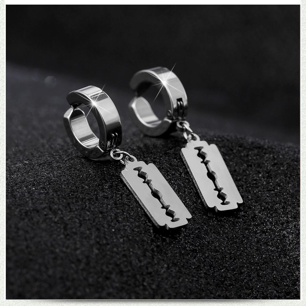 Bao Shalina Retro Punk Blade Earrings: Trendy Hip-Hop Street Style for Couples and Men