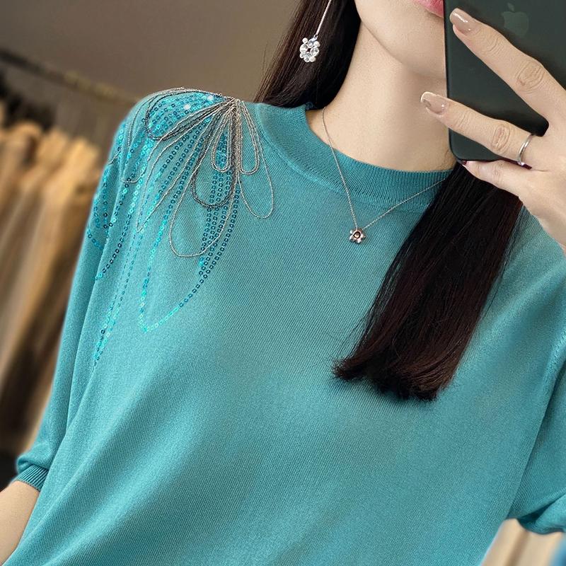 Dámské letní tričko s krátkým rukávem 50% směs morušového hedvábí a polyesteru | Lehký, prodyšný, ležérní top Slim Fit