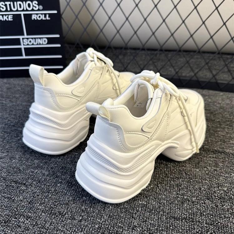 Star with the same platform dad shoes women's 2025 spring new casual women's shoes versatile sports little white single shoes Internet celebrity