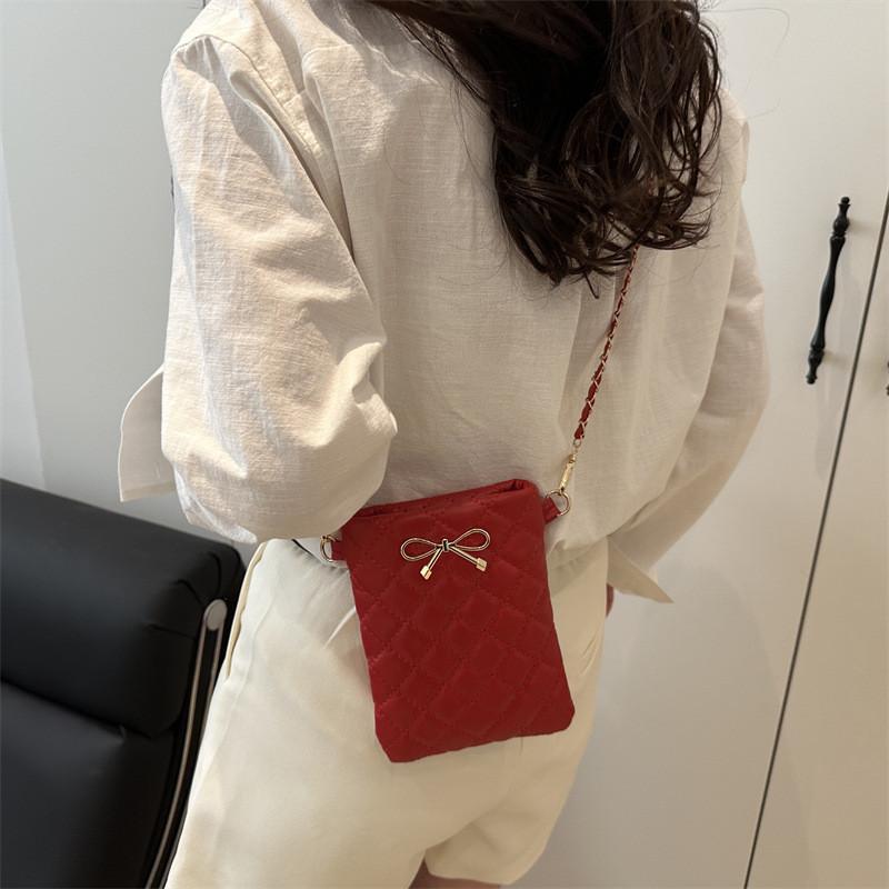 Street Style Pu Small Square Crossbody Bag For Girls With Magnetic Closure And Inner Zipper Pocket