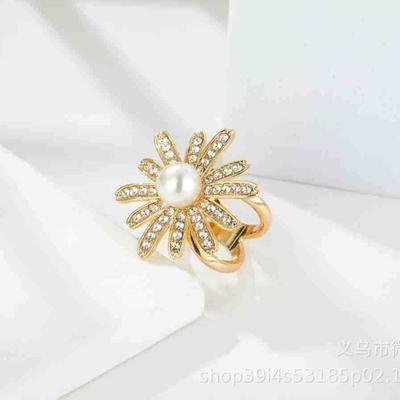 Fresh Niche Small Daisy Silk Scarf Buckle Petal Pearl Stamen Shape Full of Diamonds Ring with Diamonds
