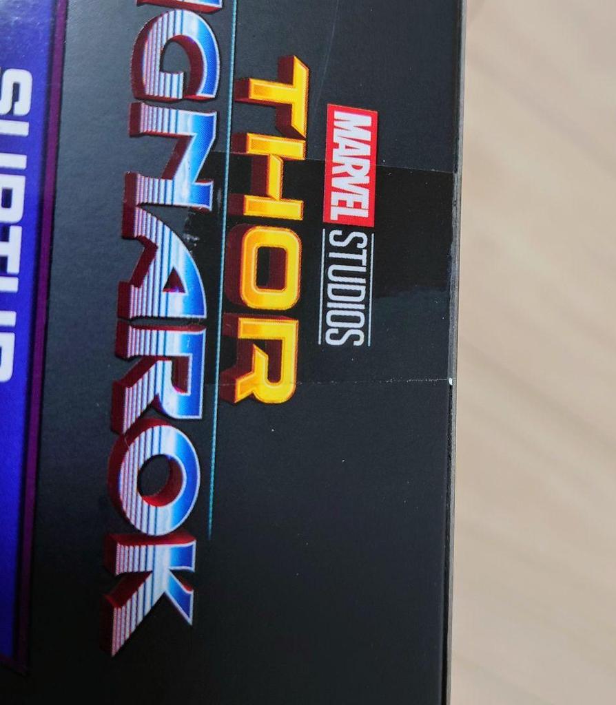 [USED] Marvel Legends Surtr Thor Ragnarok