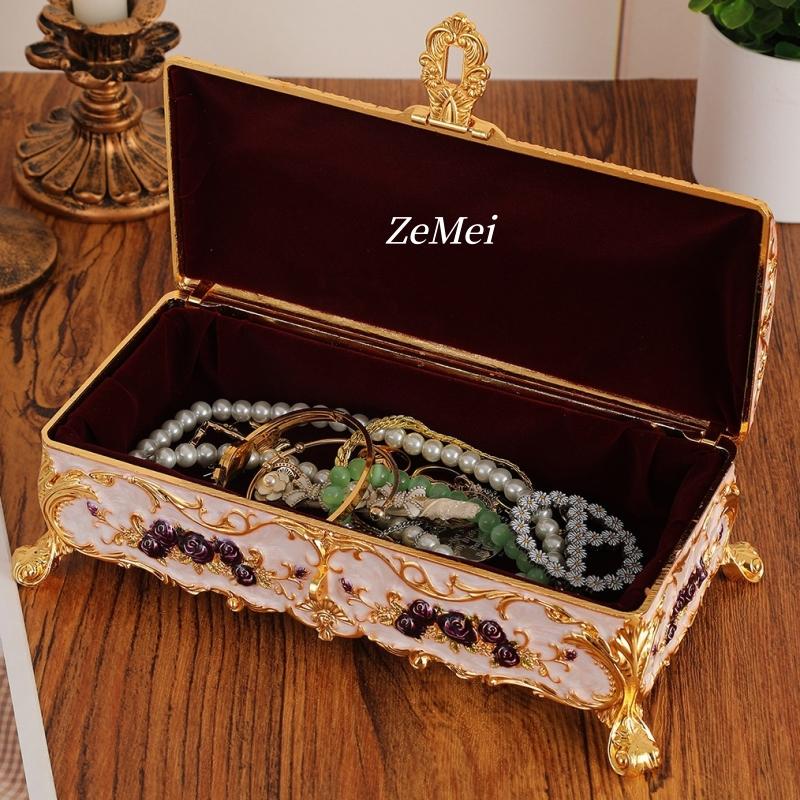 Retro Bracelet Storage Box Jewelry Organizer,Card Storage Box Style Alloy Necklace Ring Storage Jar Dresser Display Couple Gifts