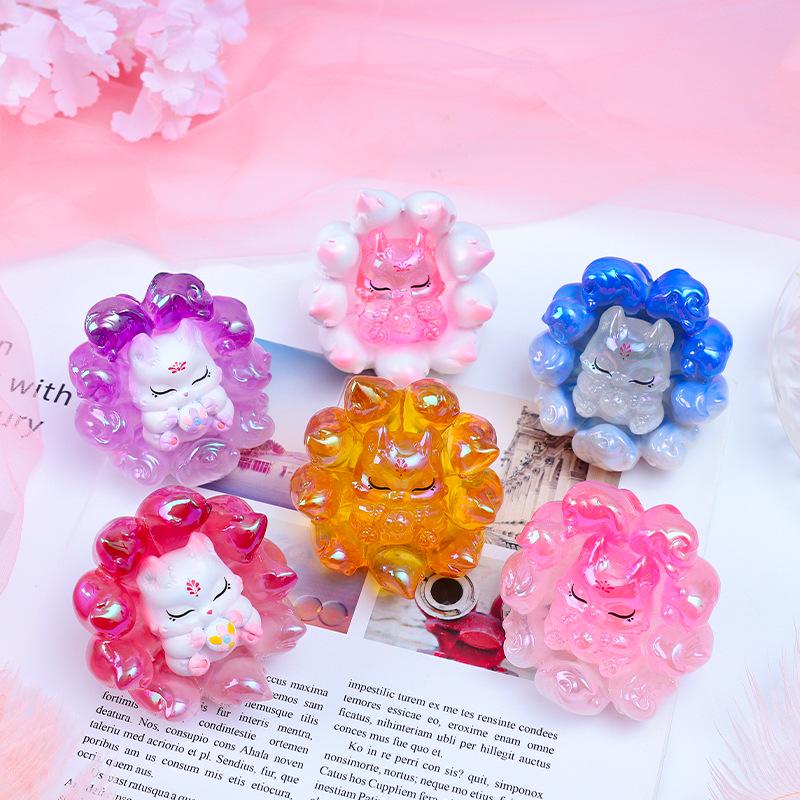 Kunlun Nine-Tailed Fox: 2nd Gen Lighted Resin Figurine - Little Fox Desktop Ornament