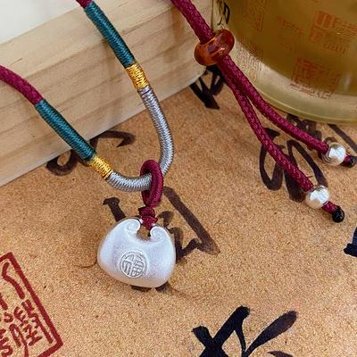 National Style Long Life Lock Red Rope Necklace for Women with Advanced Sense of Ethnic Style Blessing Gift Neckchain