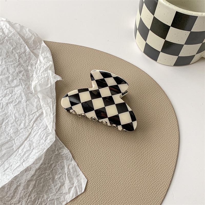 Black & White Checkerboard Shark Hair Clip - Elegant Summer Accessory