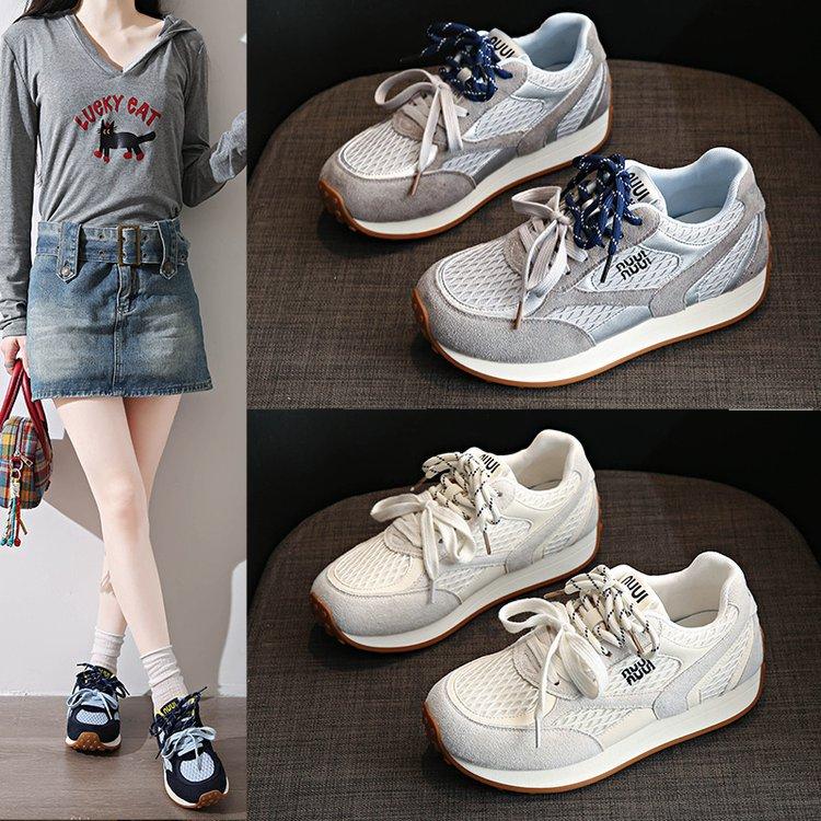 Women's shoes 2025 new autumn mesh Forrest Gump sports shoes junior high school students running lightweight soft sole fashion versatile explosion