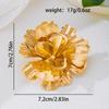 Grande Spilla a Forma di Fiore Dorato 3D Stratificato Distintivi Retro Statement Elegante Accessorio per Collare per Festa Matrimonio Uso Quotidiano