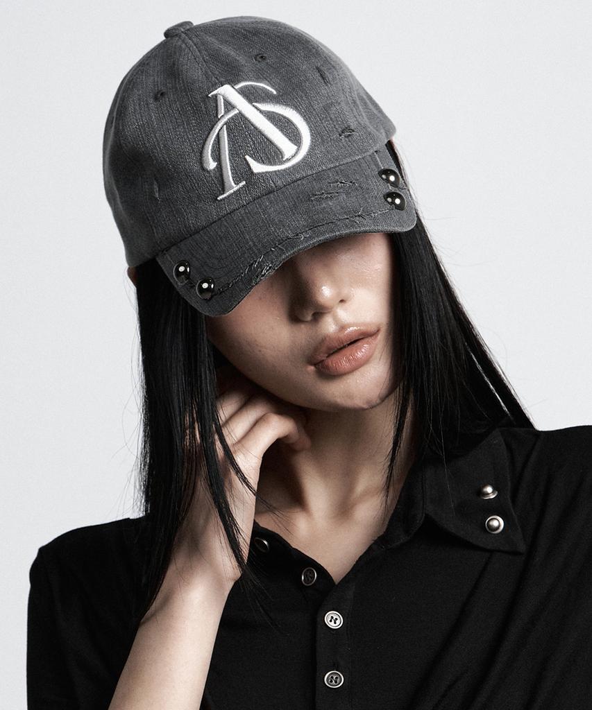 Aejeuyua Damaged Studded Ball Cap Charcoal