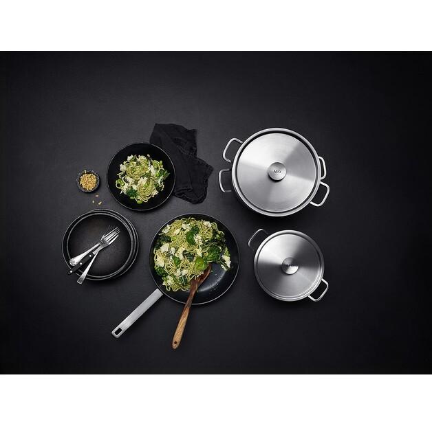 Набор кастрюль AEG Electrolux A4SS, 4 предмета (902 979 889)