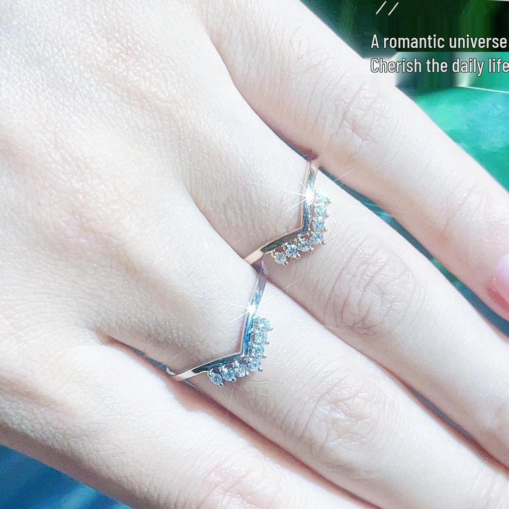 Red Elk Women's S925 Sterling Silver Crown Pinky Ring - Light Luxury, Versatile for Daily Commute Fashion