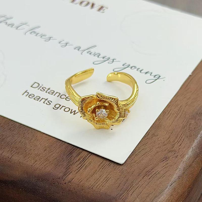 Flowers Like Brocade Medieval Vintage Court Style Light Luxury Temperament Zir*****Pen Ring Niche Design Ring