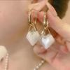 Temperament Geometric Diamond Earrings Women's Fashion Cat's Eye Earrings Light Luxurious High-Quality Exquisite