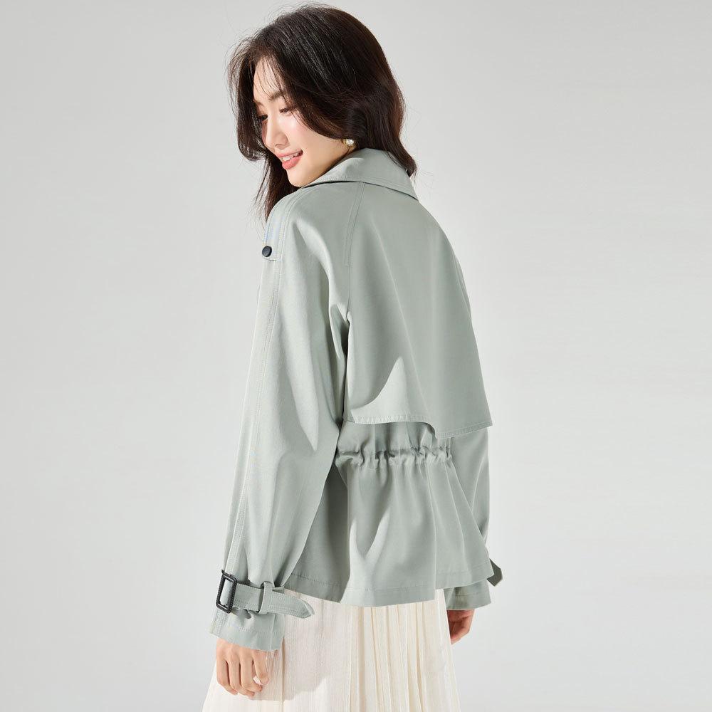 Spring new short, casual and comfortable, cotton is not easy to wrinkle, and the texture is good. Short small drawstring classic trench coat