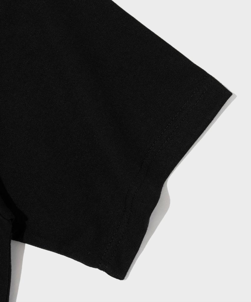 TAILOR STUDIO Taylor Check Arc Logo Short Sleeve T-Shirt (Black)