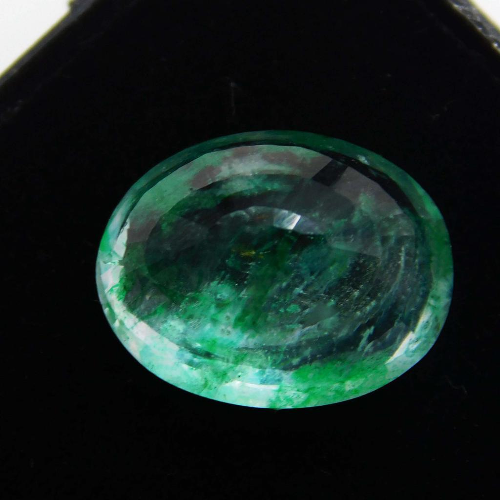 Natural Green Emerald Loose Gemstone 7 Ct Oval Cut Colombian for Jewelry Making and Gem Collections