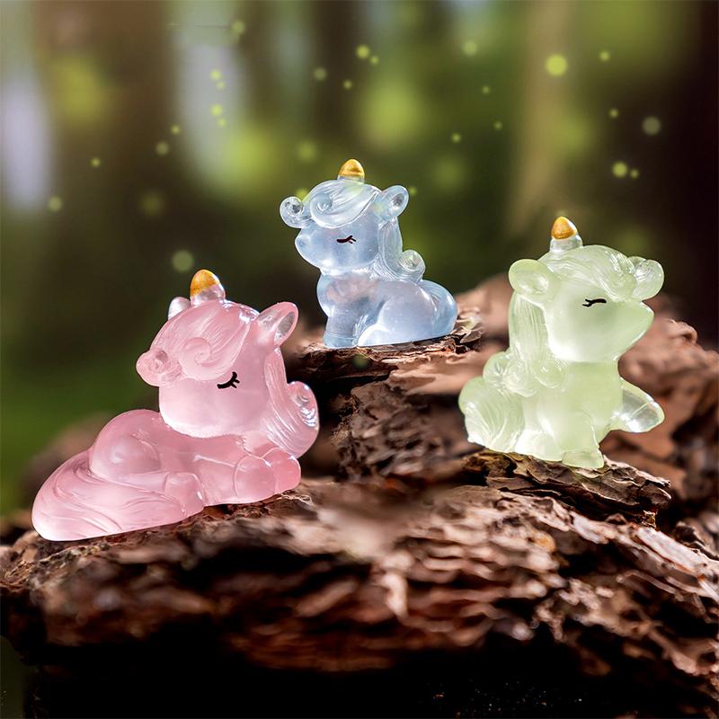 Statuie de inorogi în miniatură de desene animate Decorarea casei Accesorii de decorare a casei DIY Drăguț Kawaii Unicorni luminoși Păpuși Cadouri