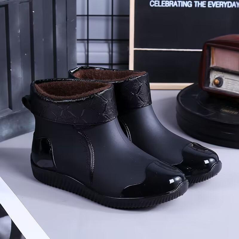 Short rain shoes men's fashion work rubber shoes non-slip kitchen wear fishing shoes rain boots water shoes