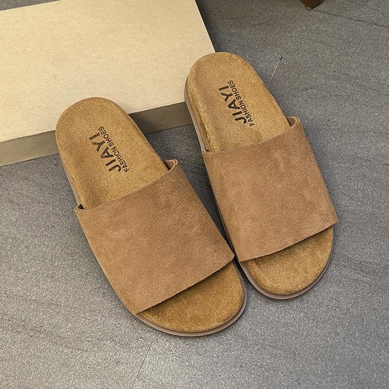 Retro flat-bottomed slippers for women to wear in the autumn of 2025. The new fashion is very easy to wear. Lazy home slippers