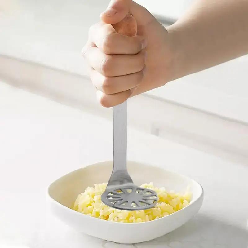 Stainless Steel Potato Masher Manual Vegetable Pressure Mud Machine Durable Kitchen Food Crusher Complementary Gadget