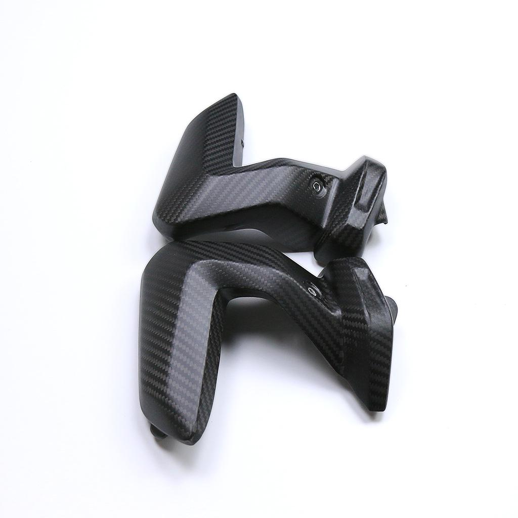 BMW R1250RS Carbon Fiber Cylinder Head Side Panel Modification Accessories