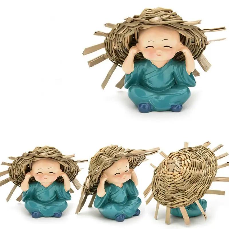 4Pcs Lovely Llittle Monk Shaolin Doll with Straw Hat Buddha Resin Statue Crafts Small Monks Table Ornaments Home Car Decoration