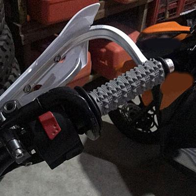 2Pcs Motorrad Lenker Schock Abdeckung Nicht-slip Universal Absorption Lenker Motorrad Gummi Schutz für