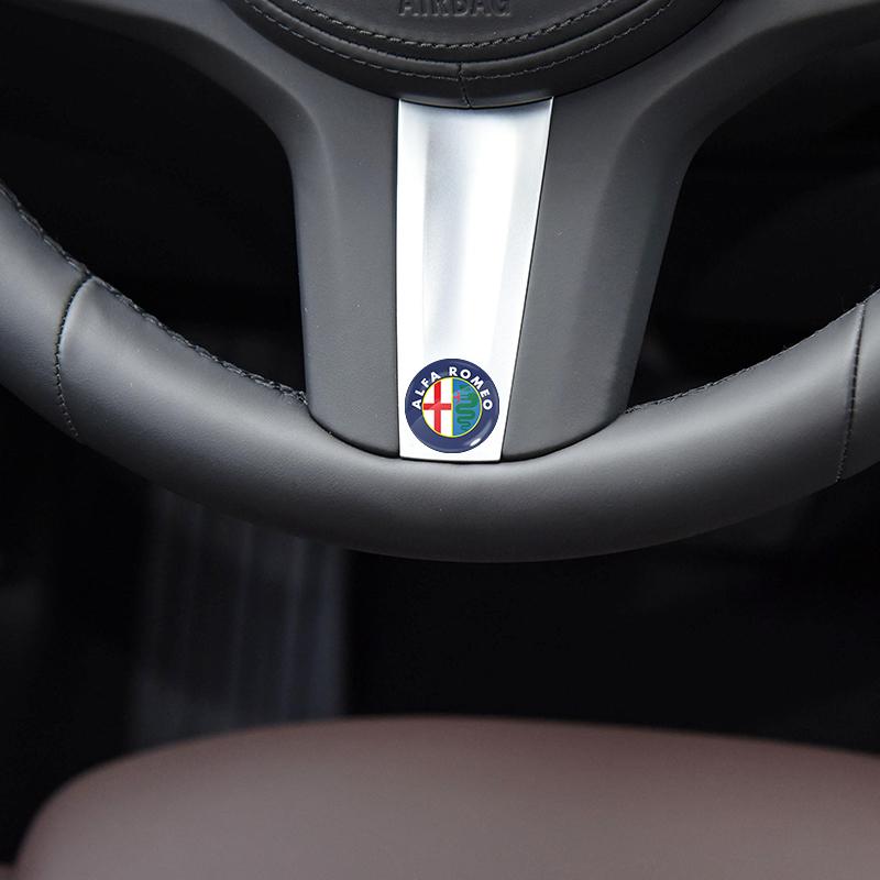 2/4/6 Pezzi Adesivo Emblema Tappo Serratura Portiera Auto Adesivo Protettivo per Alfa Romeo Giulia Stelvio Giulietta Spider GT 4C 8C Mito Brera Modifica