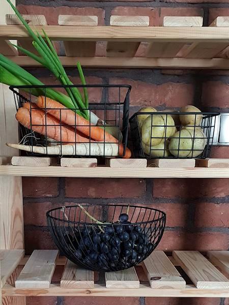Metal Basket Organizer Black Wire For Fruits Spices Decorations
